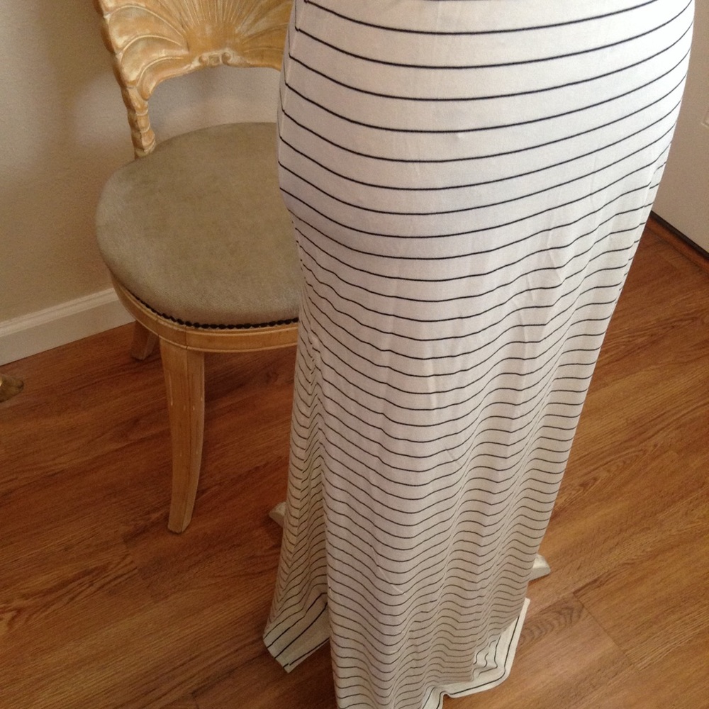 Tobi  2pc Striped Halter & Skirt - Picture 6 of 6